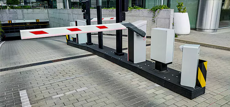Custom Gate Design & Integration Frederickson